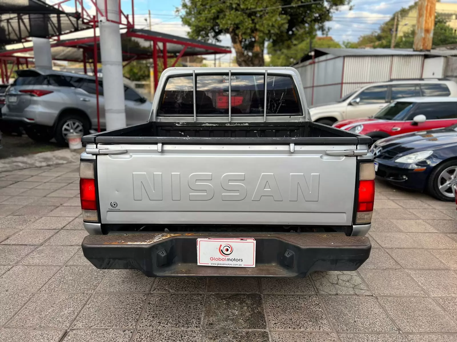 Nissan Frontier D/c 4×4 2015 en Globalmotors - Concesionario Autorizado - Imagen 6