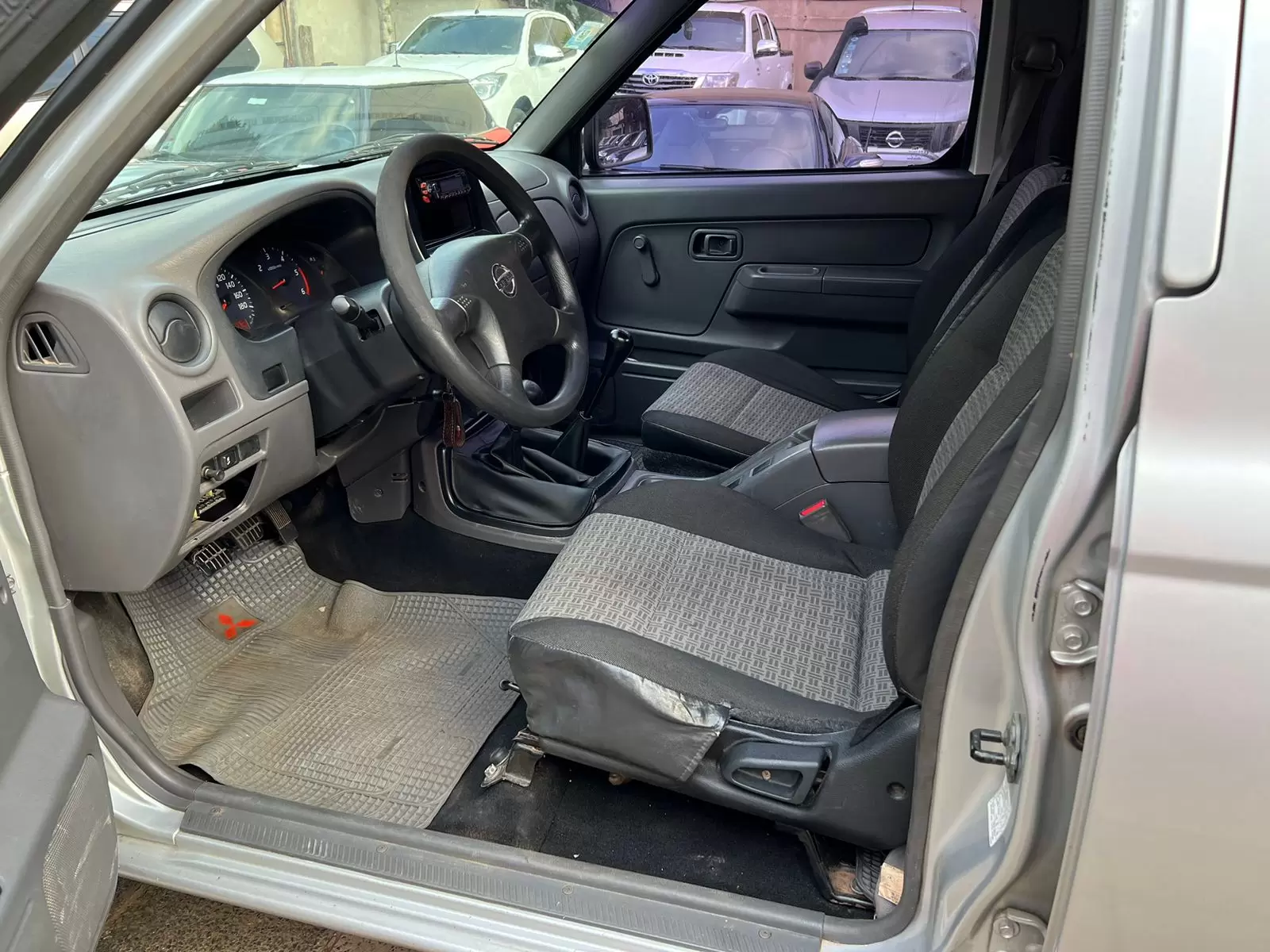 Nissan Frontier D/c 4×4 2015 en Globalmotors - Concesionario Autorizado - Imagen 8