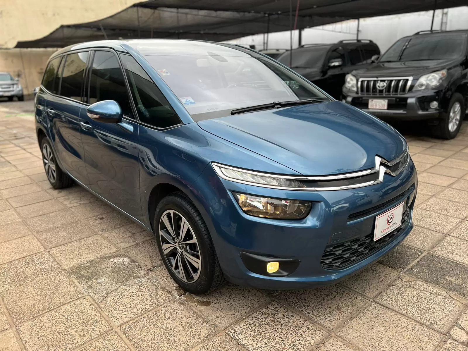 Citroen Grand C4 Picasso 2017 en Globalmotors - Concesionario Autorizado - Imagen 3