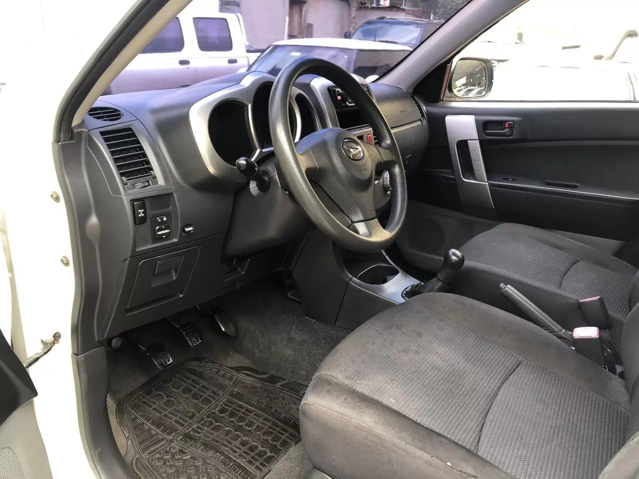 Daihatsu Terios 4×4 2007 en Globalmotors: ¡Descubre la aventura! - Imagen 8