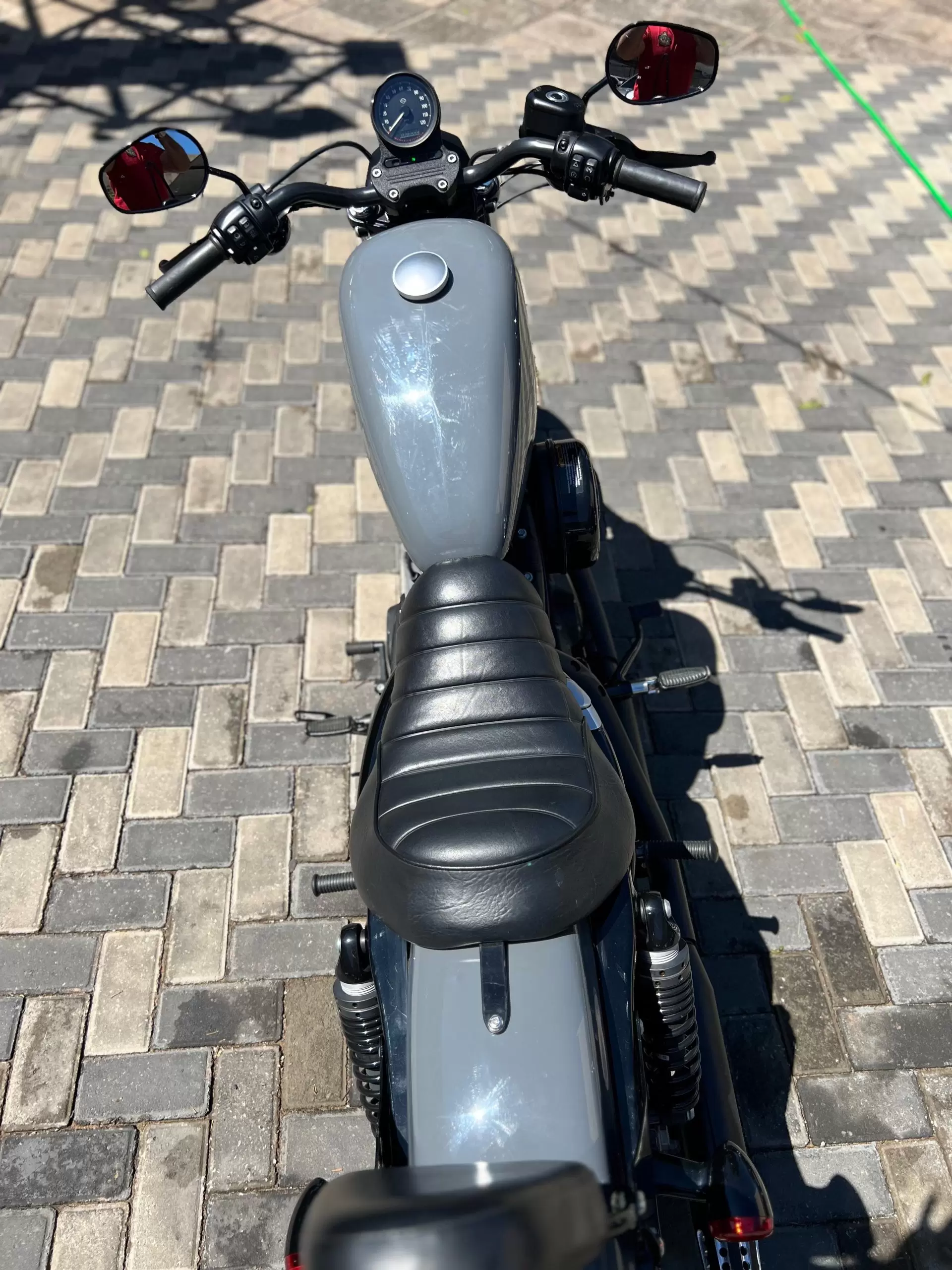 Harley Davidson Iron XL883 2022 en Globalmotors: ¡Descubre la potencia! - Imagen 9