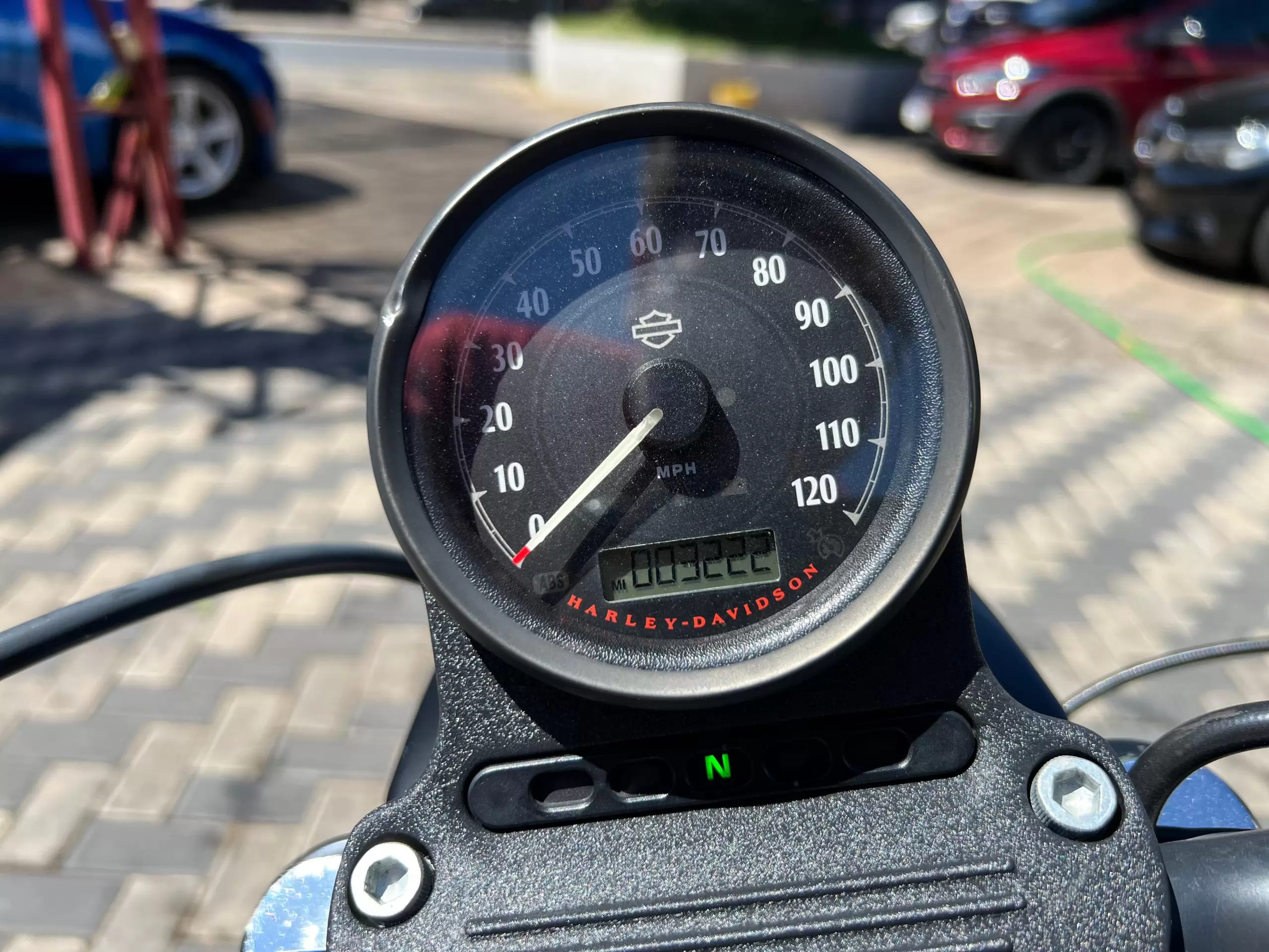 Harley Davidson Iron XL883 2022 en Globalmotors: ¡Descubre la potencia! - Imagen 11