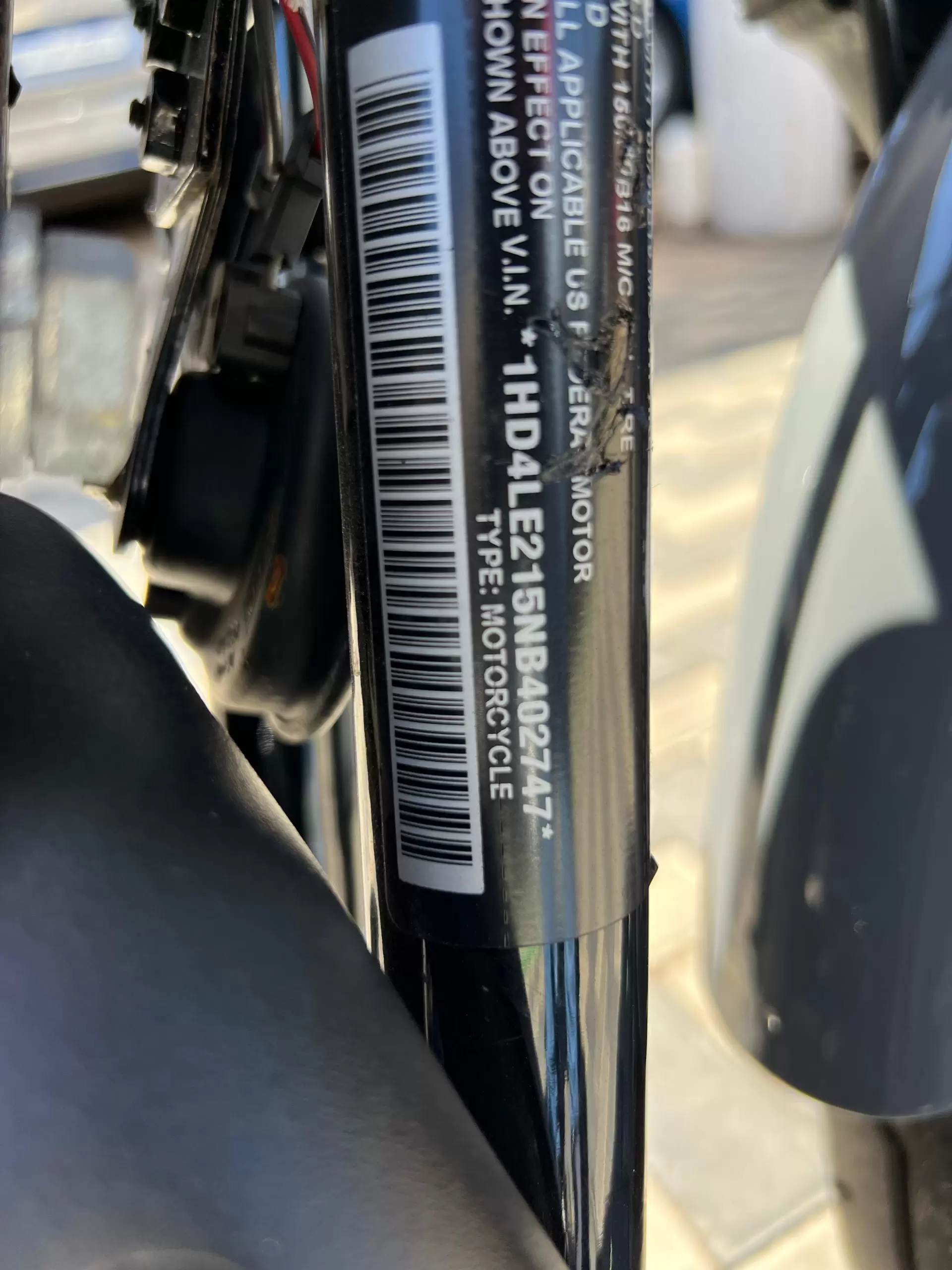 Harley Davidson Iron XL883 2022 en Globalmotors: ¡Descubre la potencia! - Imagen 13