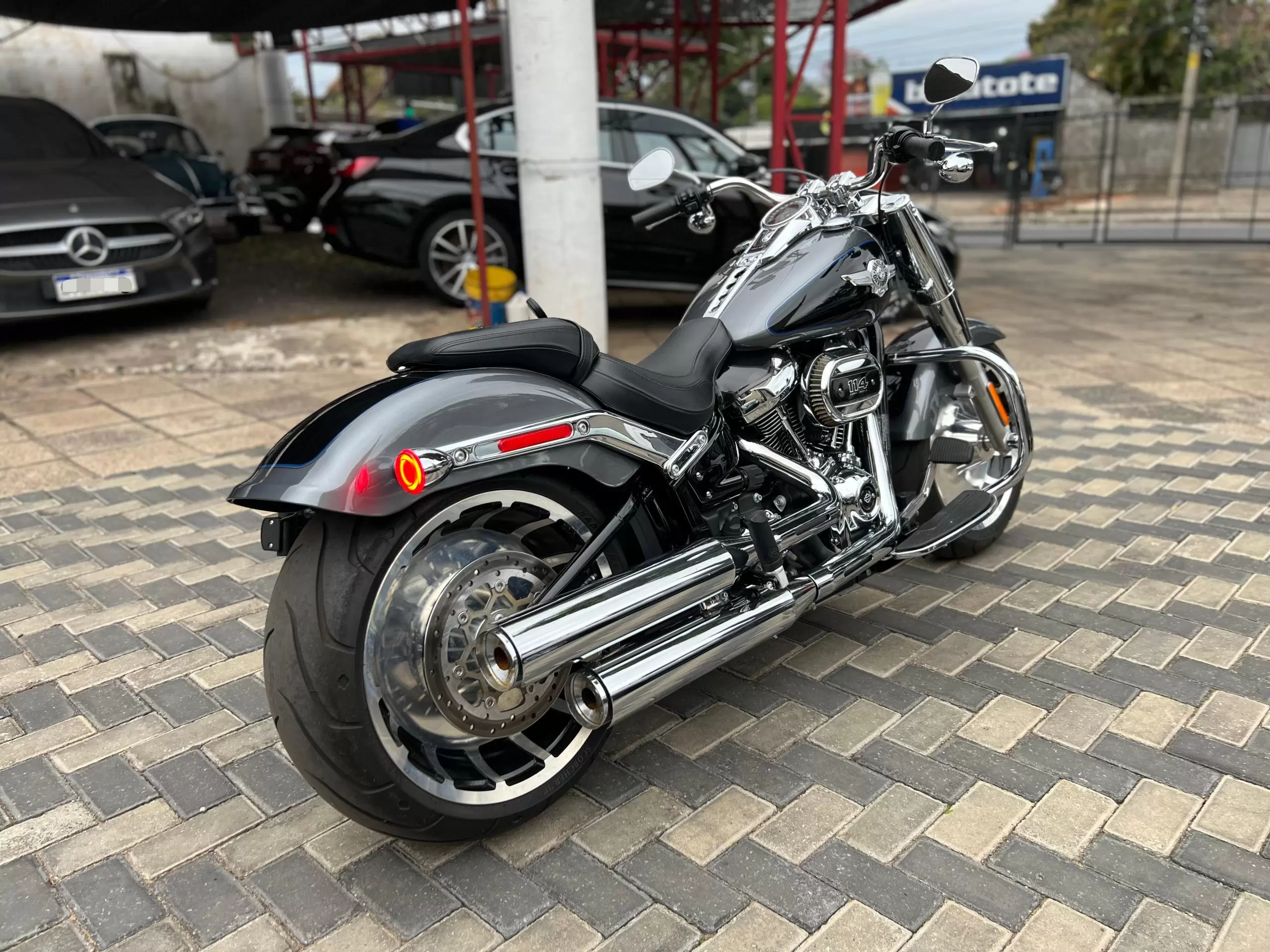 Harley Davidson Softail Fat Boy 2021 en Globalmotors, Asunción. ¡Imponente! - Imagen 5