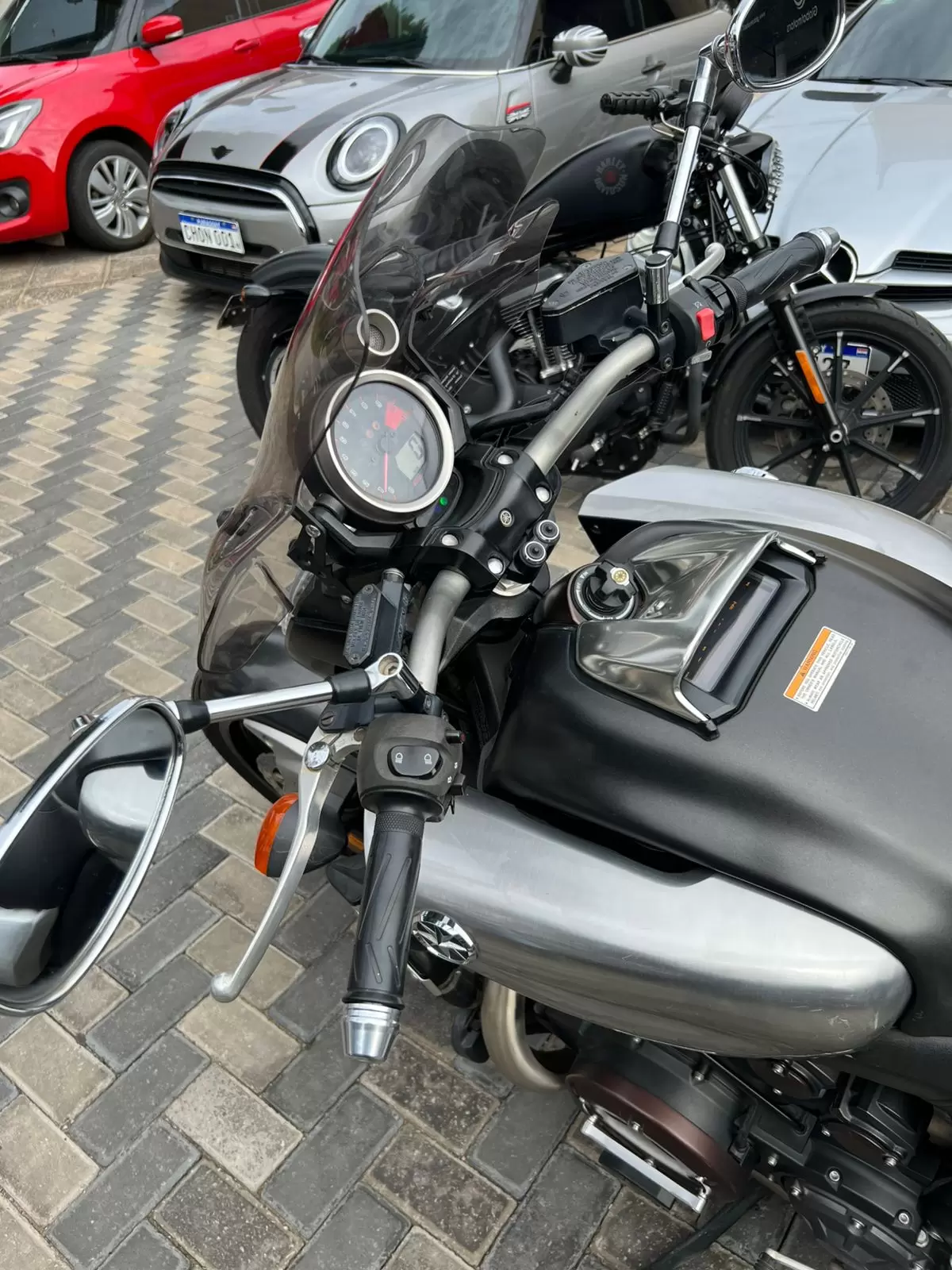 Yamaha VMax Naked 2012 en Globalmotors: Potencia y diseño icónicos - Imagen 14
