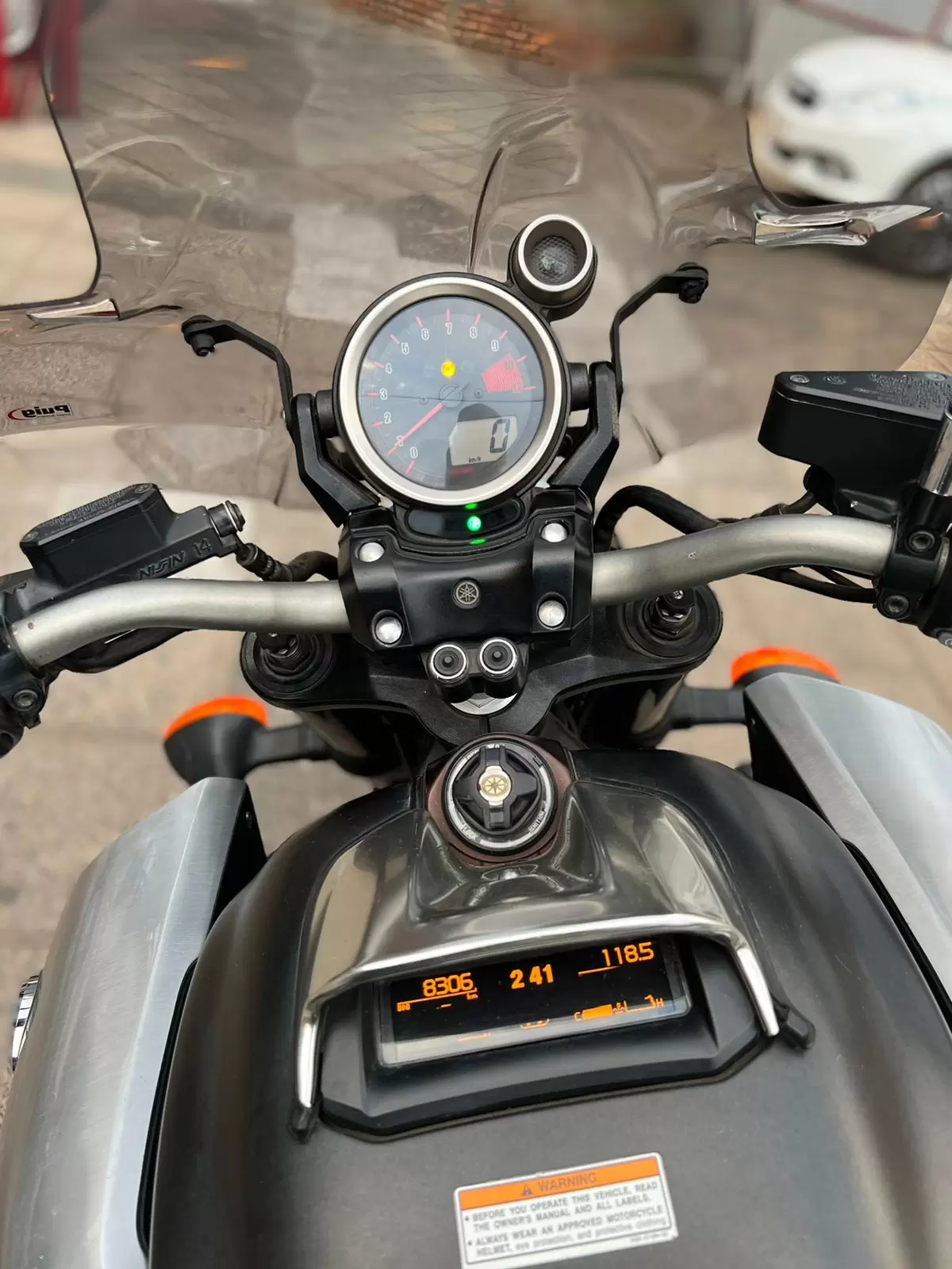 Yamaha VMax Naked 2012 en Globalmotors: Potencia y diseño icónicos - Imagen 16
