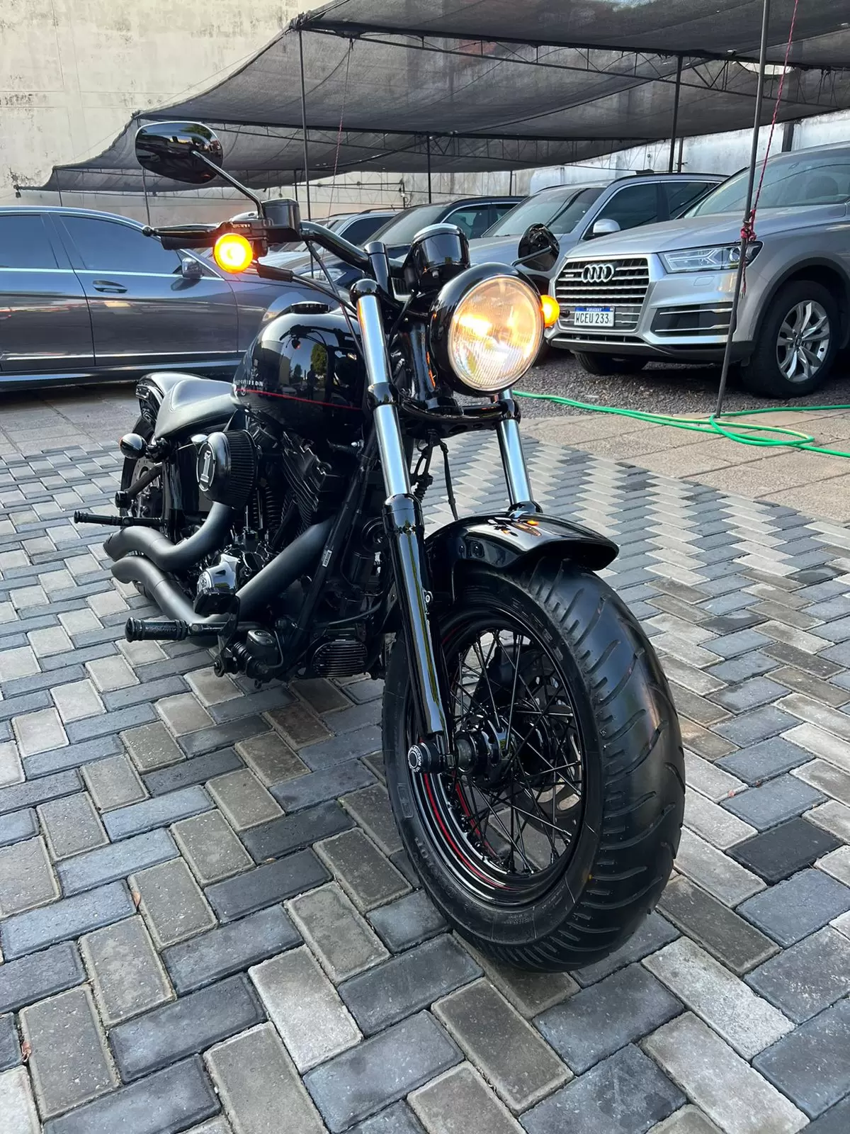 Harley Davidson Softail Blackline 2012 en Globalmotors, Asunción, Paraguay. - Imagen 3