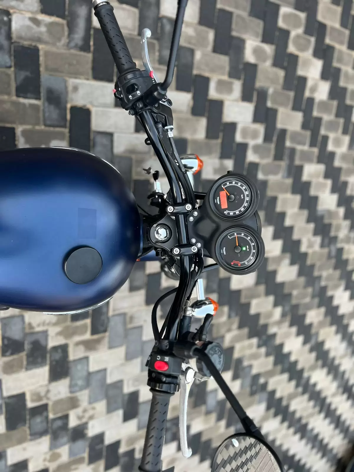 Triumph Scrambler 2016 en Globalmotors: Aventura sobre dos ruedas icónica. - Imagen 11