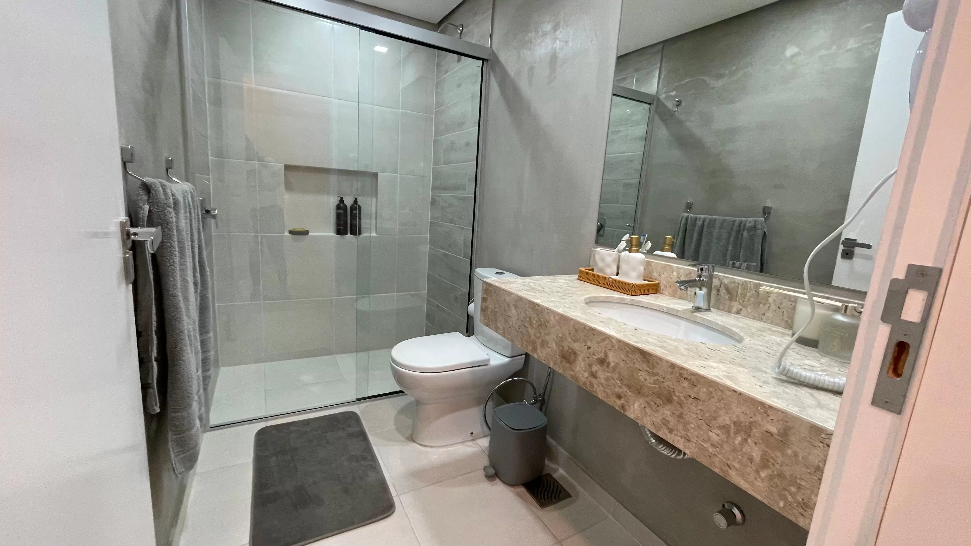 Departamento eamoblado de 2 hab sobre Molas Lopez, Asunción. - Imagen 5