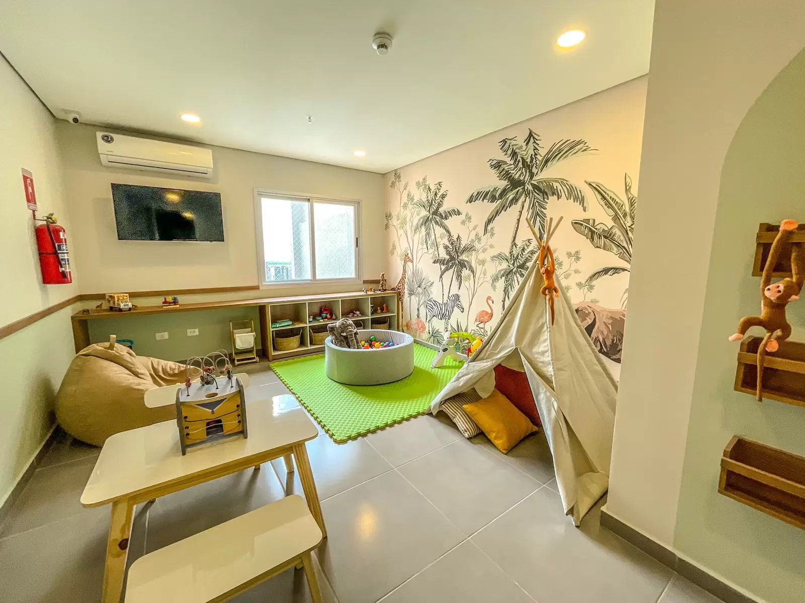 Departamento eamoblado de 2 hab sobre Molas Lopez, Asunción. - Imagen 9