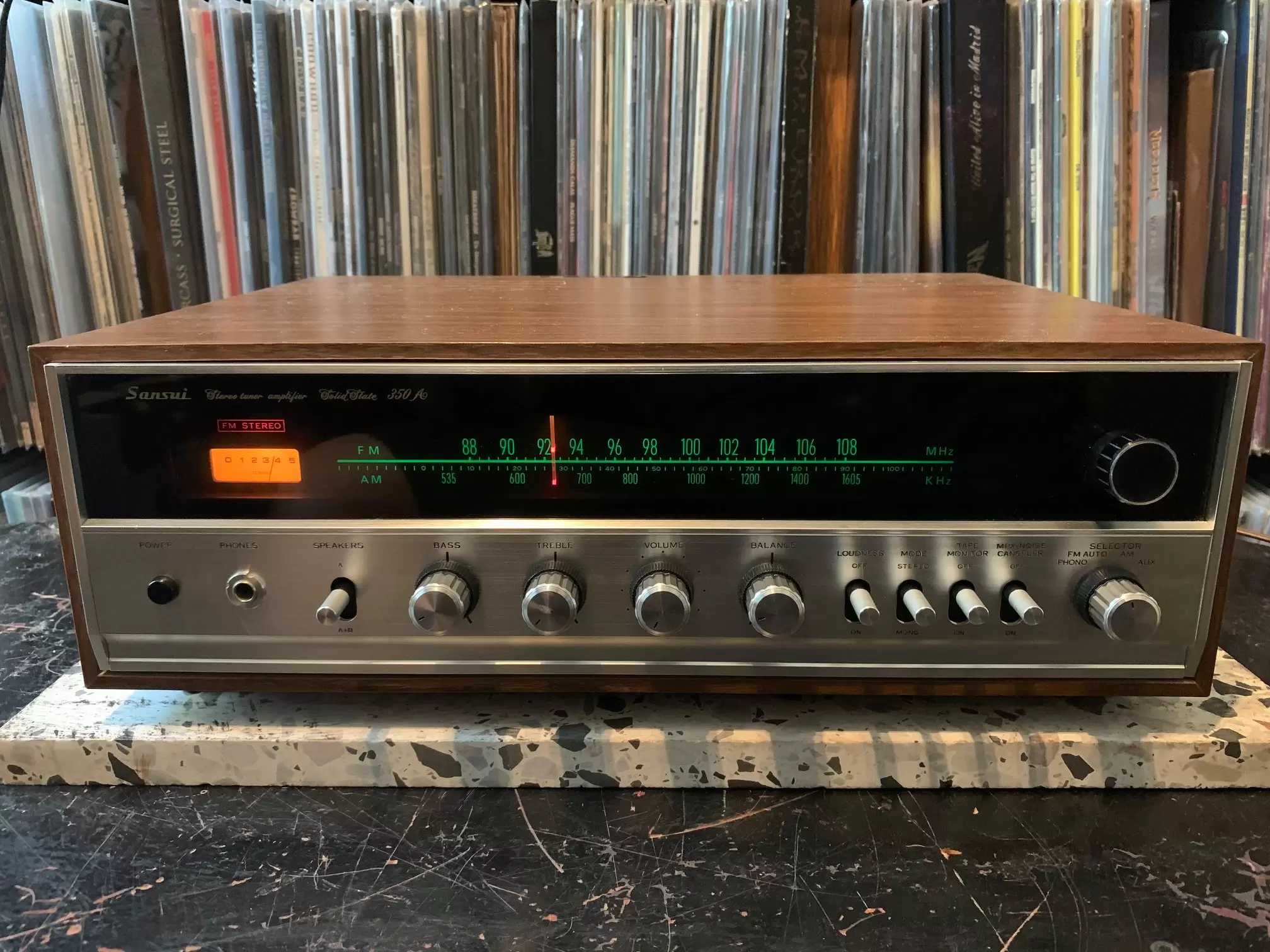 Amplificador Sansui 350A