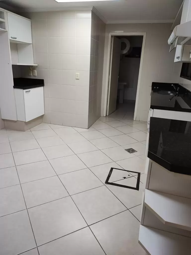 Departamento en Parque Venezuela, 201 m², 3 dormitorios, amenities.