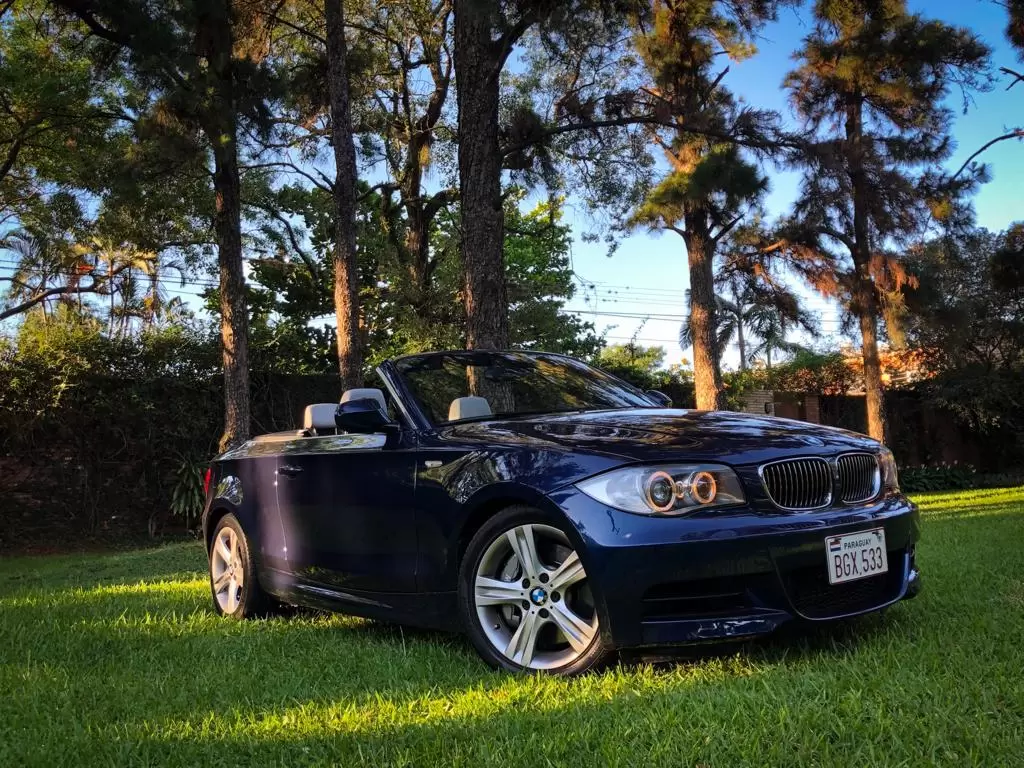 BMW Serie 1 325i 2011 en Asunción, motor 3000 - Imagen 4