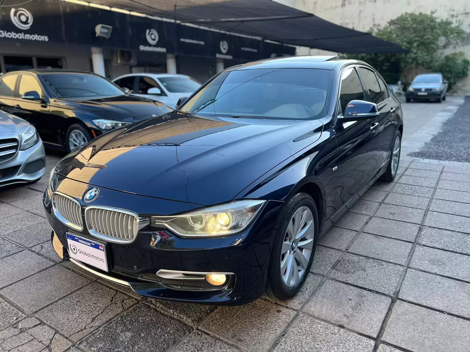 BMW 320d 2012 en Globalmotors: Lujo, rendimiento y tecnología de vanguardia