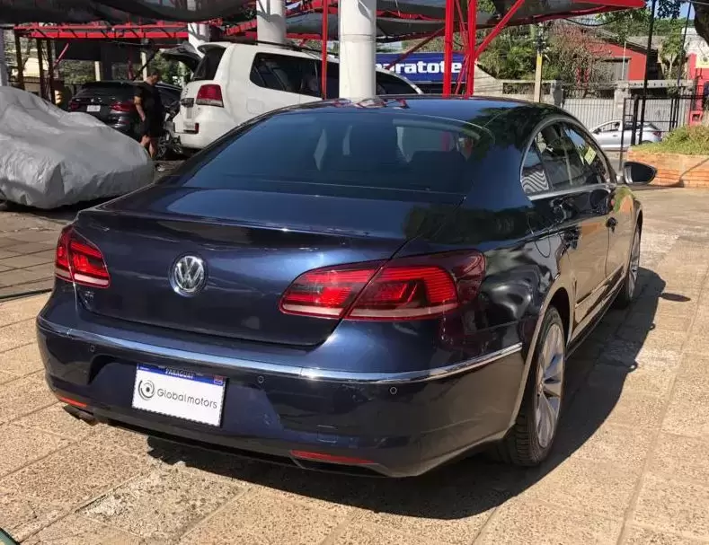 Volkswagen Passat CC 2012 en Globalmotors: Elegancia y rendimiento combinados