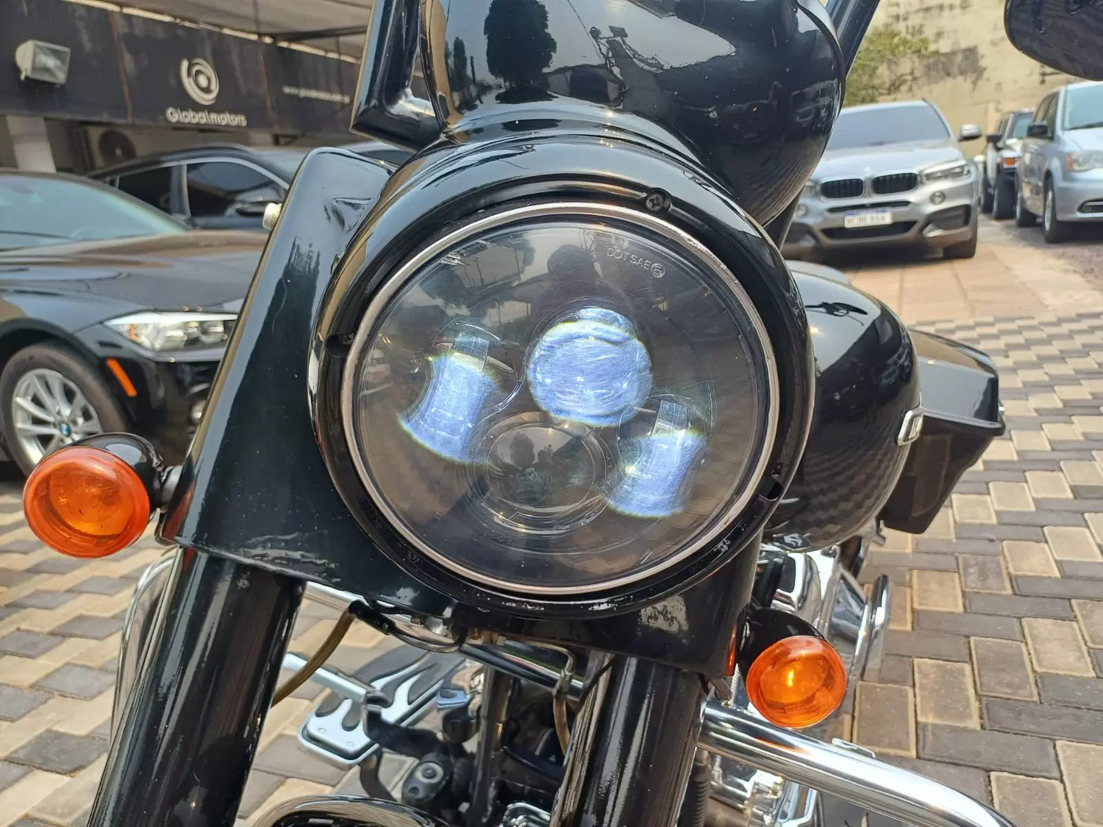 Harley Davidson Road Glide 2006 en Globalmotors: ¡Libertad y aventura!