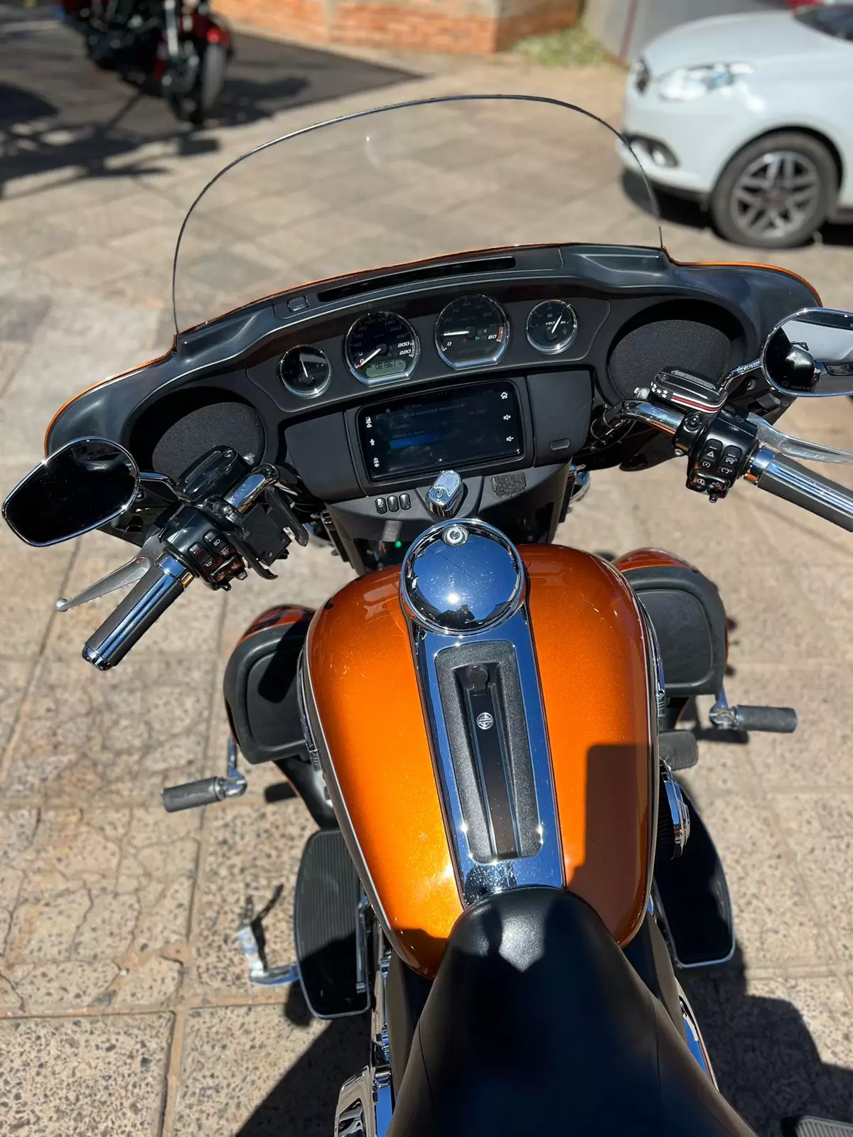 Harley Davidson Ultra 2014 en Globalmotors: Potencia y elegancia emblemáticas.