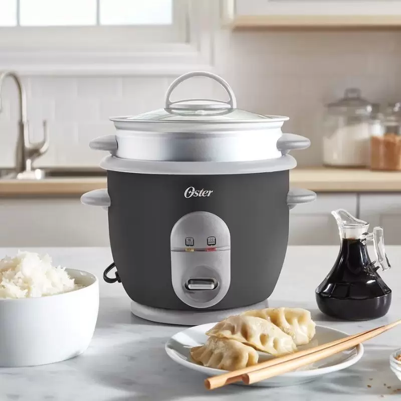 Olla Arrocera Oster 350W con Vaporera, Compacta y Eficiente