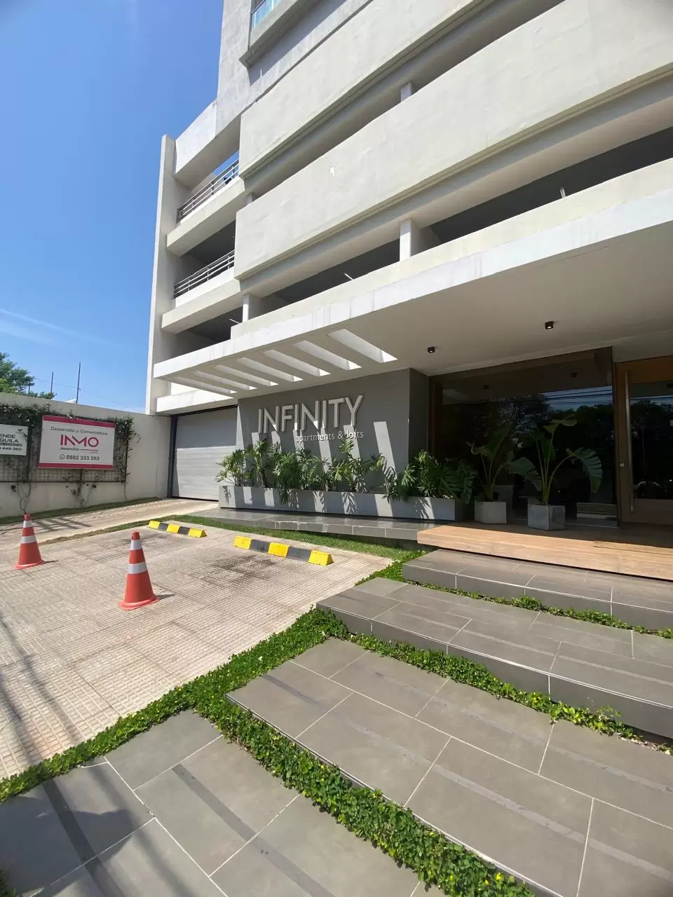 Departamento amoblado en Edificio Infinity con amenities en Asunción.