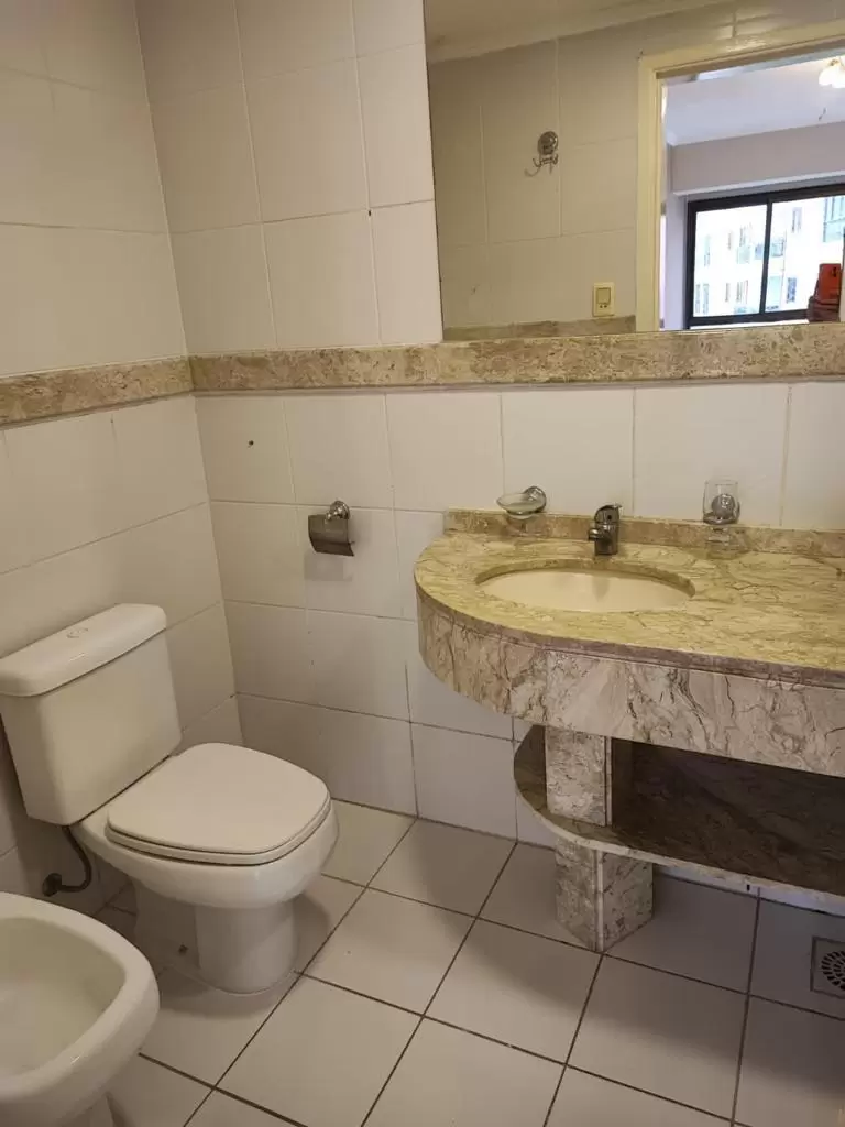 Departamento en Parque Venezuela, 201 m², 3 dormitorios, amenities.