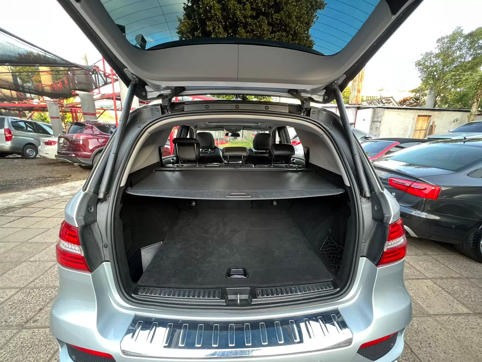 Mercedes Benz ML 63 AMG 2013 en Globalmotors: Lujo y potencia.