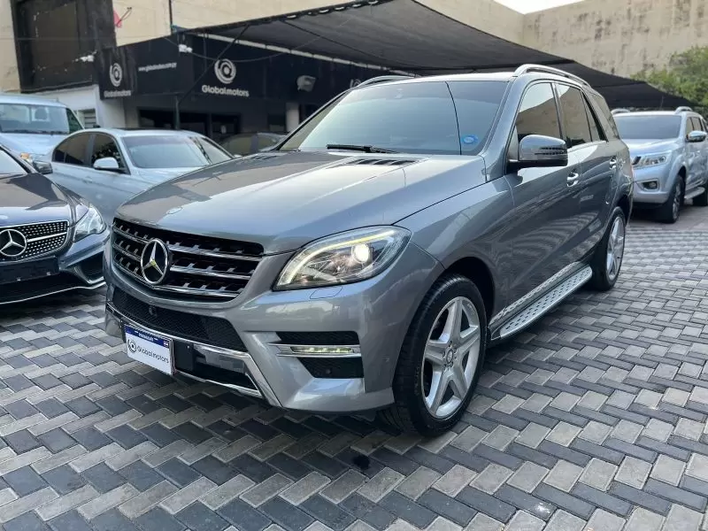 Mercedes Benz ML350 CDI Look AMG 2014 en Globalmotors (Autorizado)