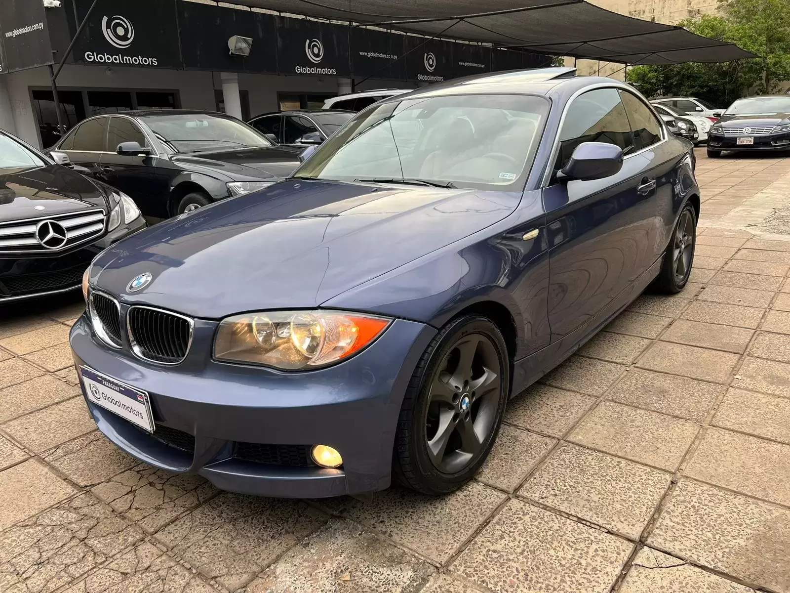 Bmw 128i Coupe 2011 en Globalmotors: lujo, potencia y elegancia.