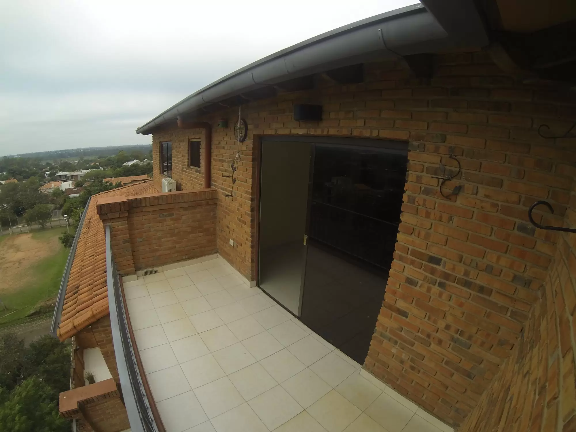 Departamento Moderno 83m2, 2 Parkings, Zona Primer Presidente, Alquiler