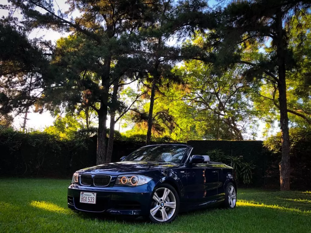 BMW Serie 1 325i 2011 en Asunción, motor 3000