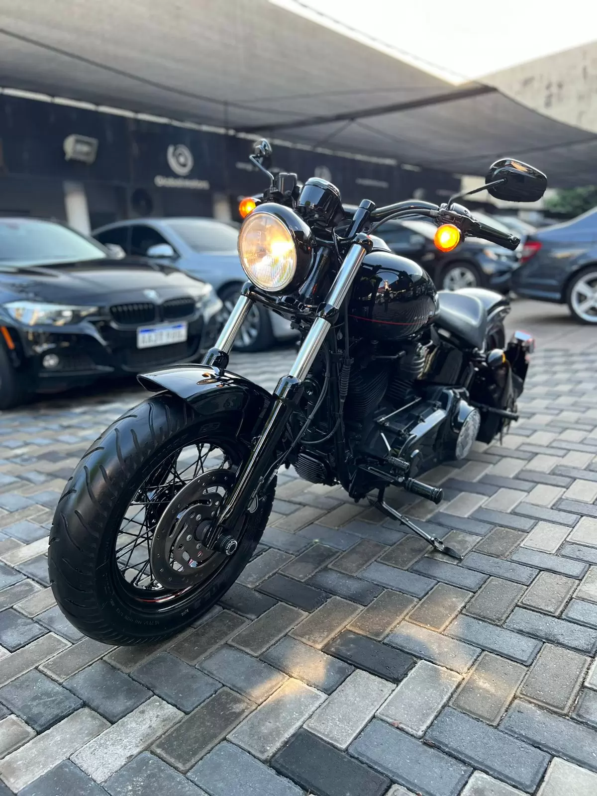 Harley Davidson Softail Blackline 2012 en Globalmotors, Asunción, Paraguay.