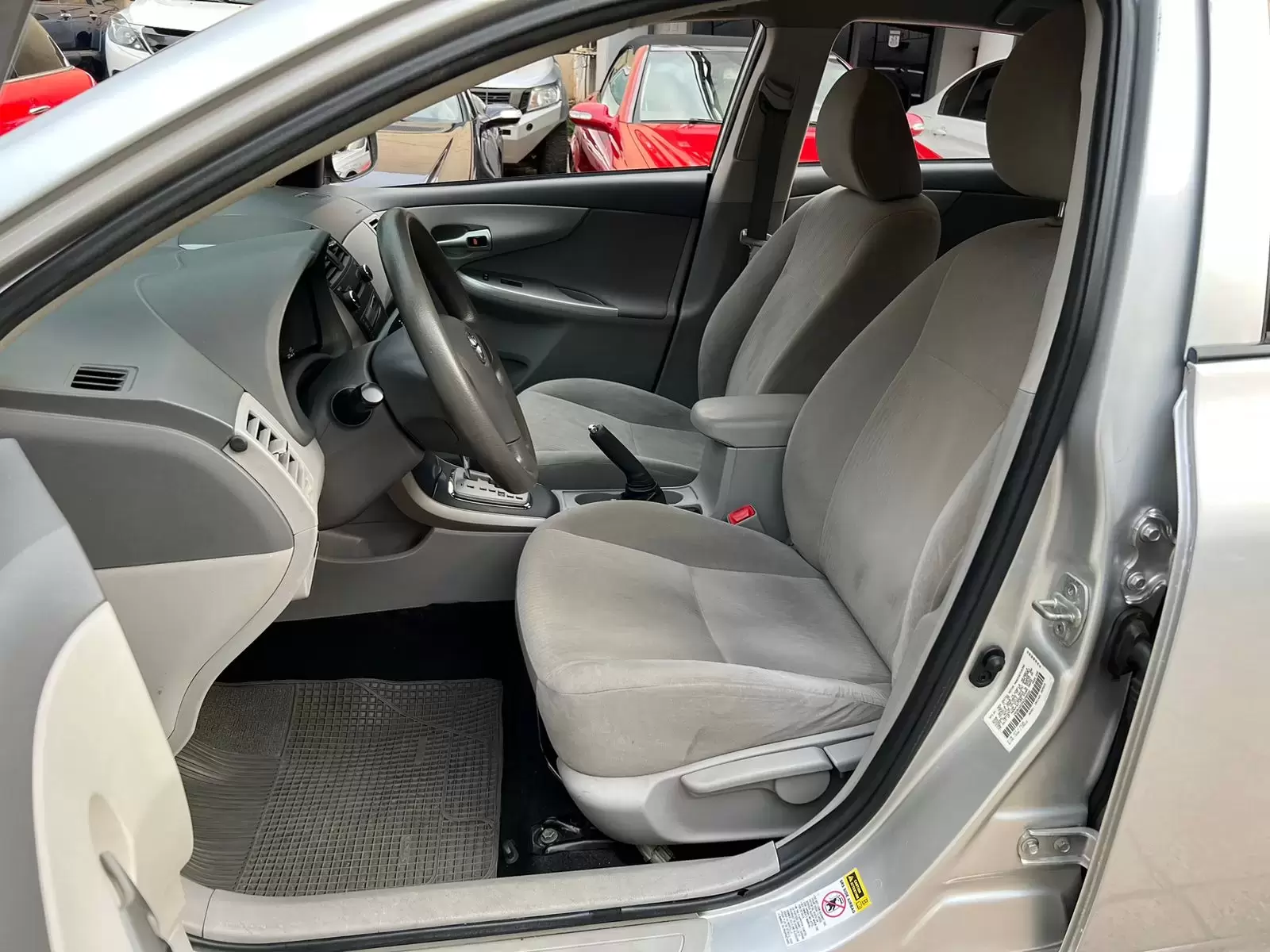 Toyota Corolla 2010 en Globalmotors: confiable, seguro y elegante.