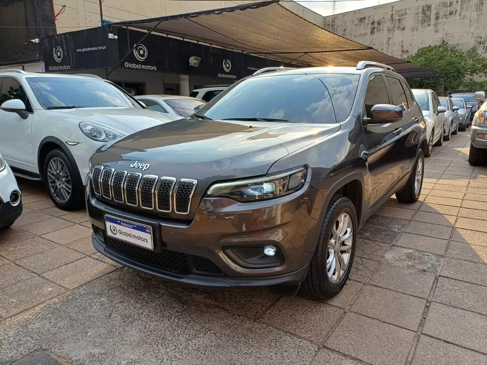 Jeep Cherokee Longitud 2019 en Globalmotors: Todo terreno excepcional.