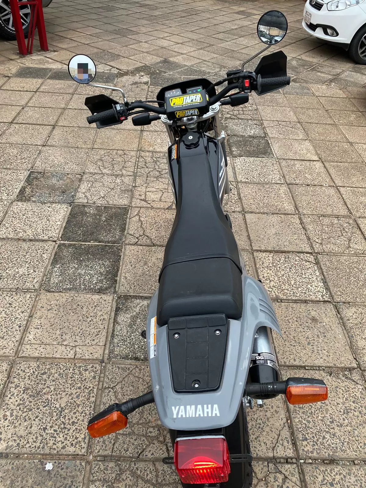 Yamaha TW 200 Dual Sport 2021 en Globalmotors: ¡Conquista cualquier camino!