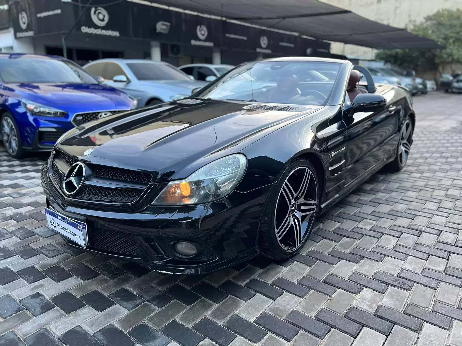 Mercedes Benz SL500 Look AMG 2008 en Globalmotors: ¡Lujo y potencia!