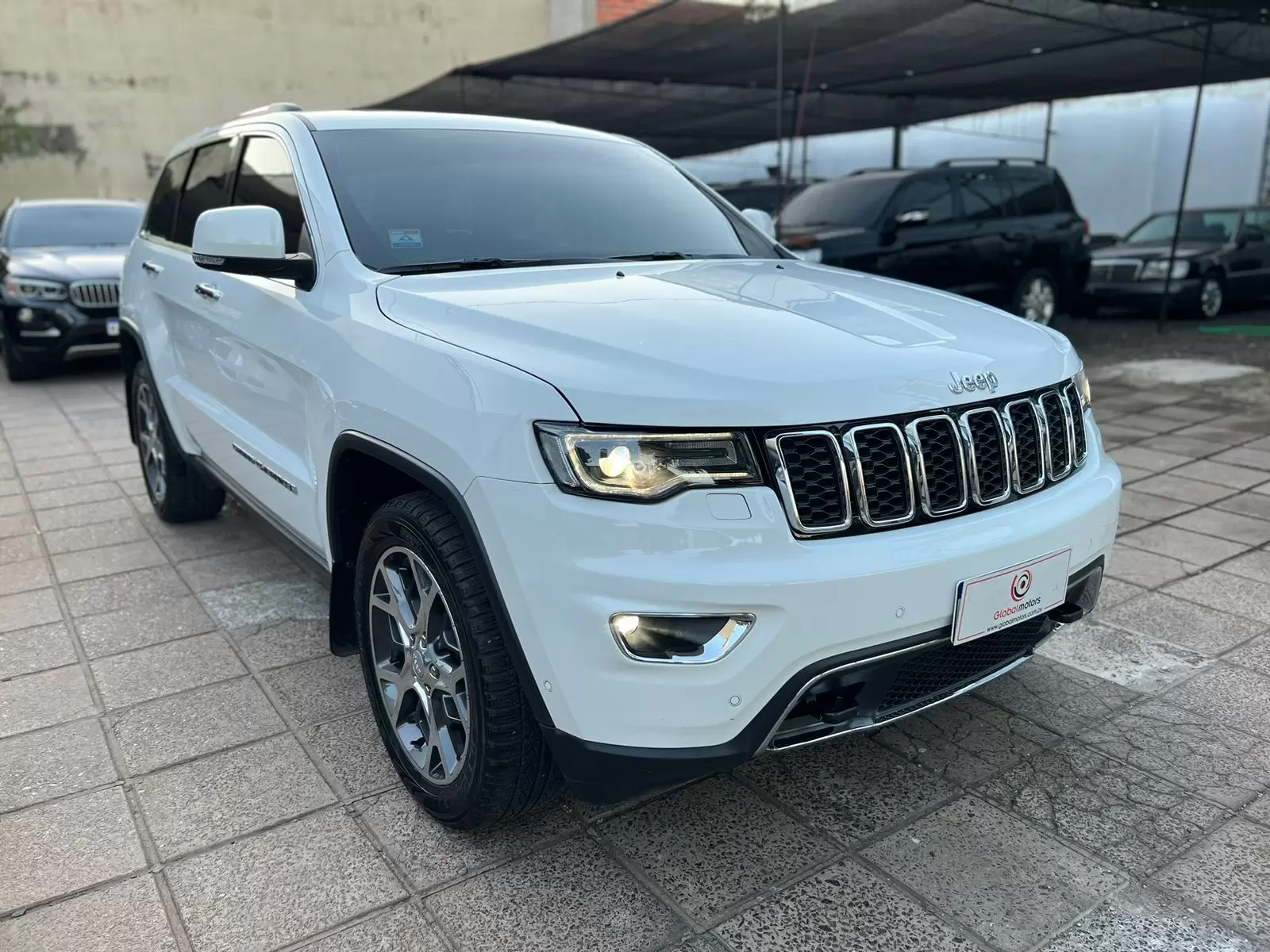 Jeep Grand Cherokee Limited 4×4 2019 en Globalmotors, Asunción. ¡Descúbrelo!