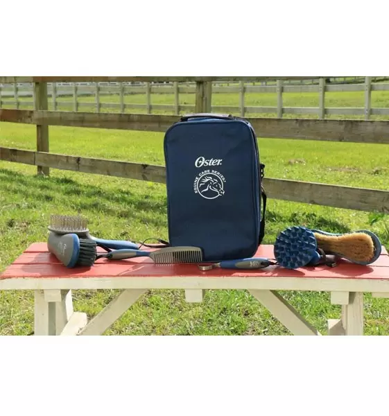 Kit de Aseo para Caballos Oster® - 7 Piezas Azul