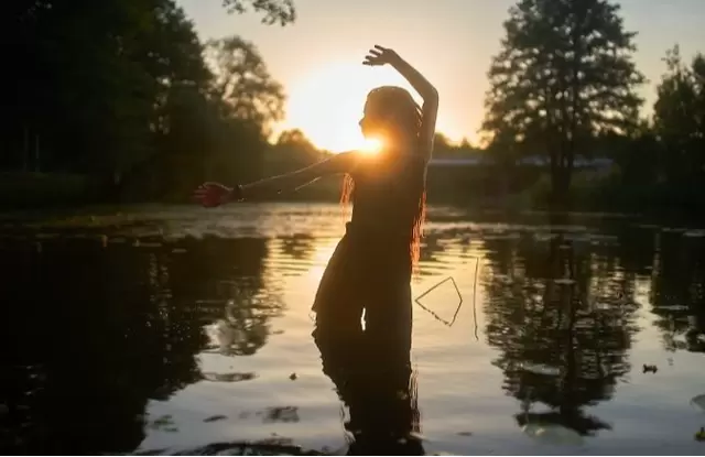 The perfect moment to open ourselves to our destiny of infinite love