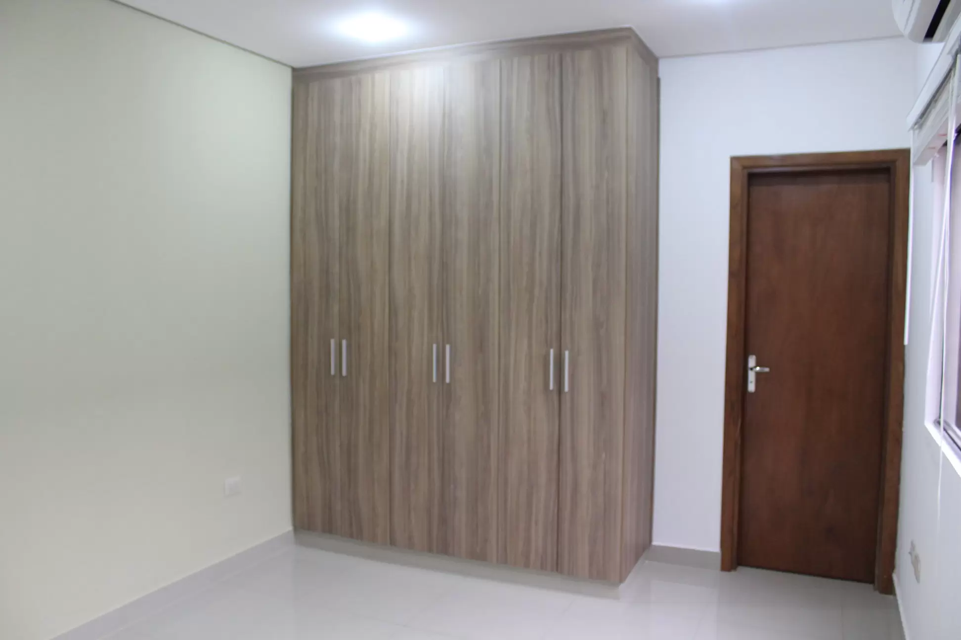 Departamento Moderno 83m2, 2 Parkings, Zona Primer Presidente, Alquiler