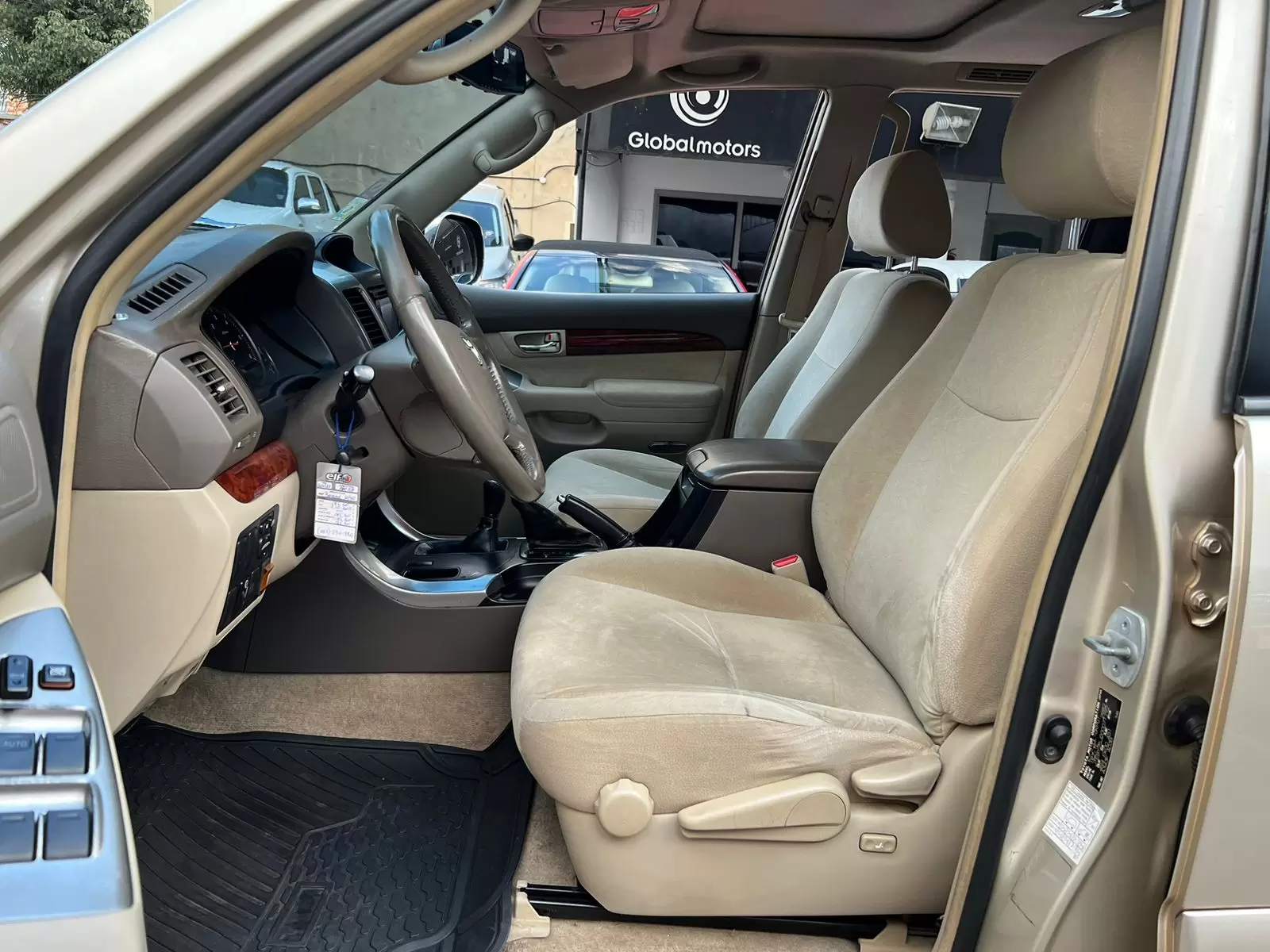 Toyota Prado VX 4×4 2009 en Globalmotors: ¡Descubre la aventura todoterreno!