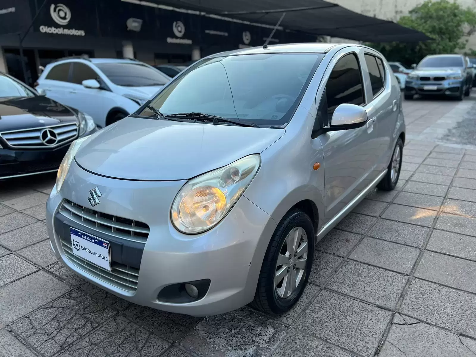 Suzuki Celerio 2015 en Globalmotors: Compacto, económico y eficiente.