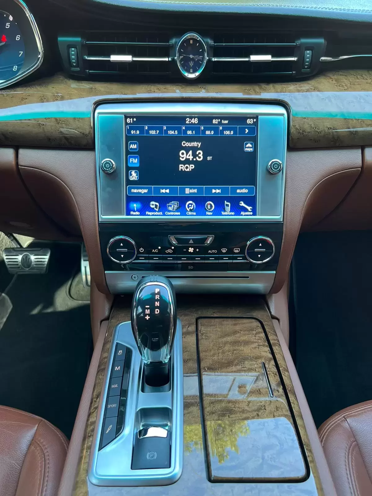 Maserati Quattroporte GTS 2014: Lujo, potencia y sofisticación en un sedán.