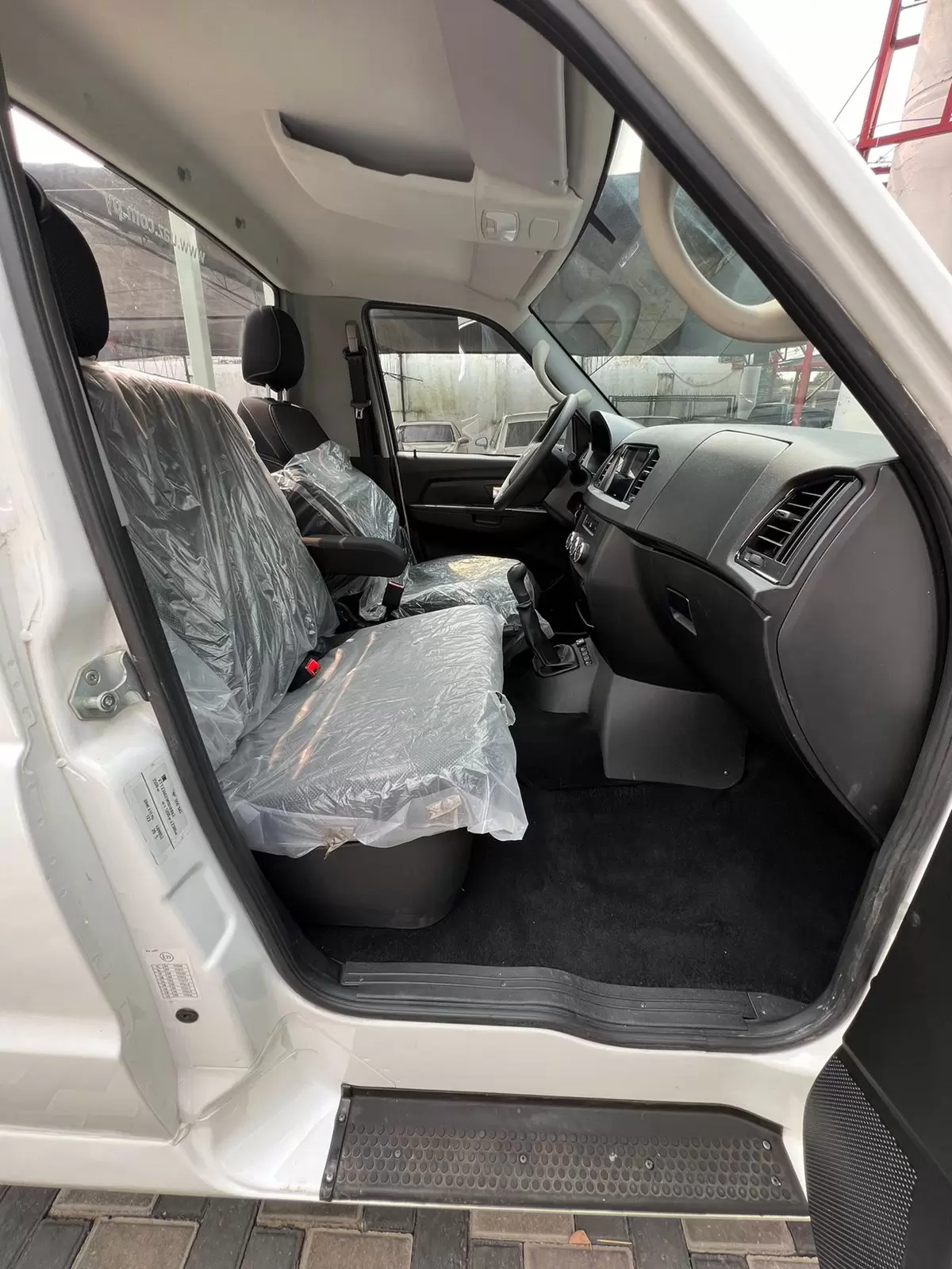 UAZ Profi Camioncito 2021 en Globalmotors: Robusto y versátil.