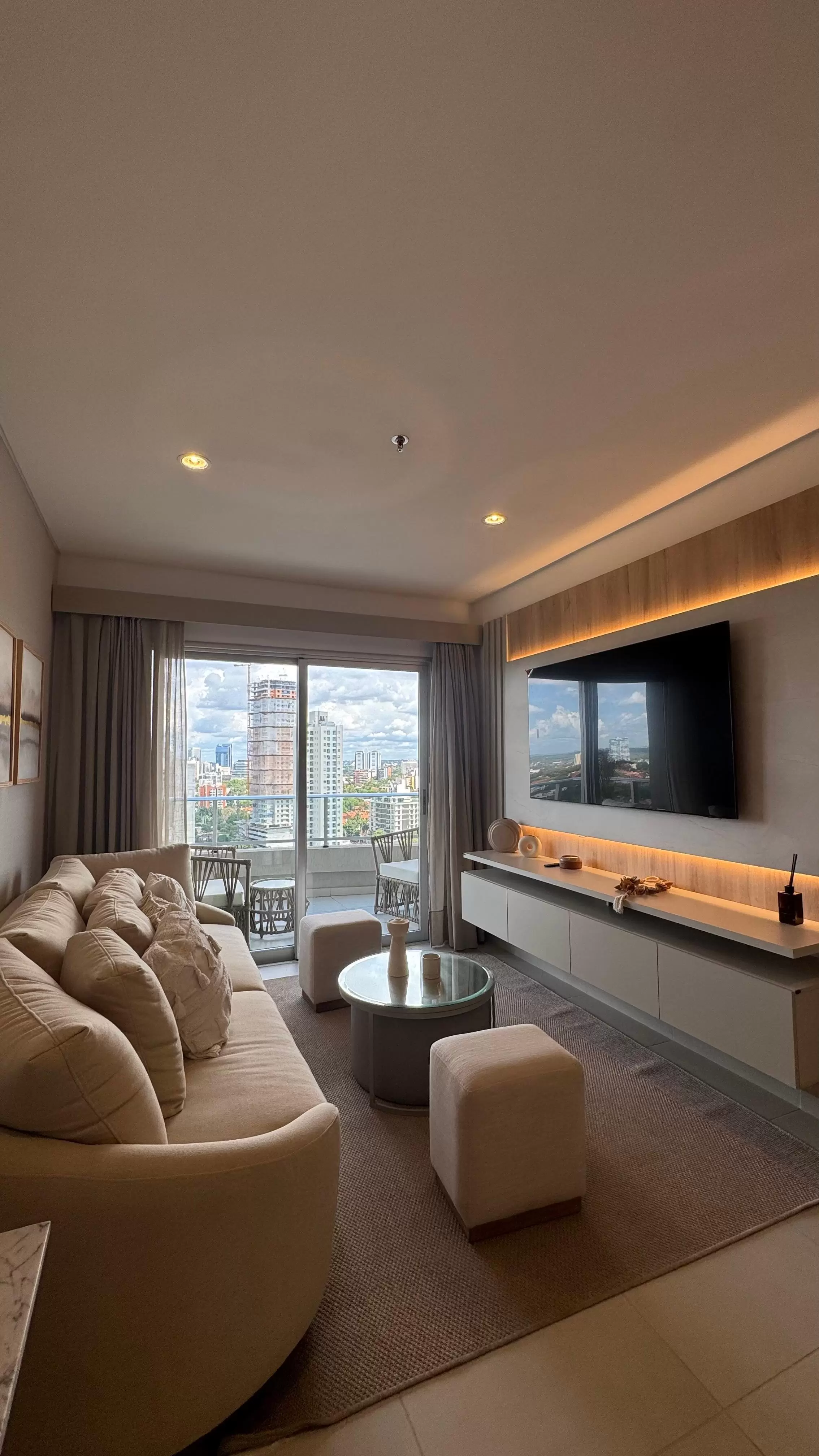 Departamento a estrenar en Fortaleza Molas López, 2 dormitorios, amenities.