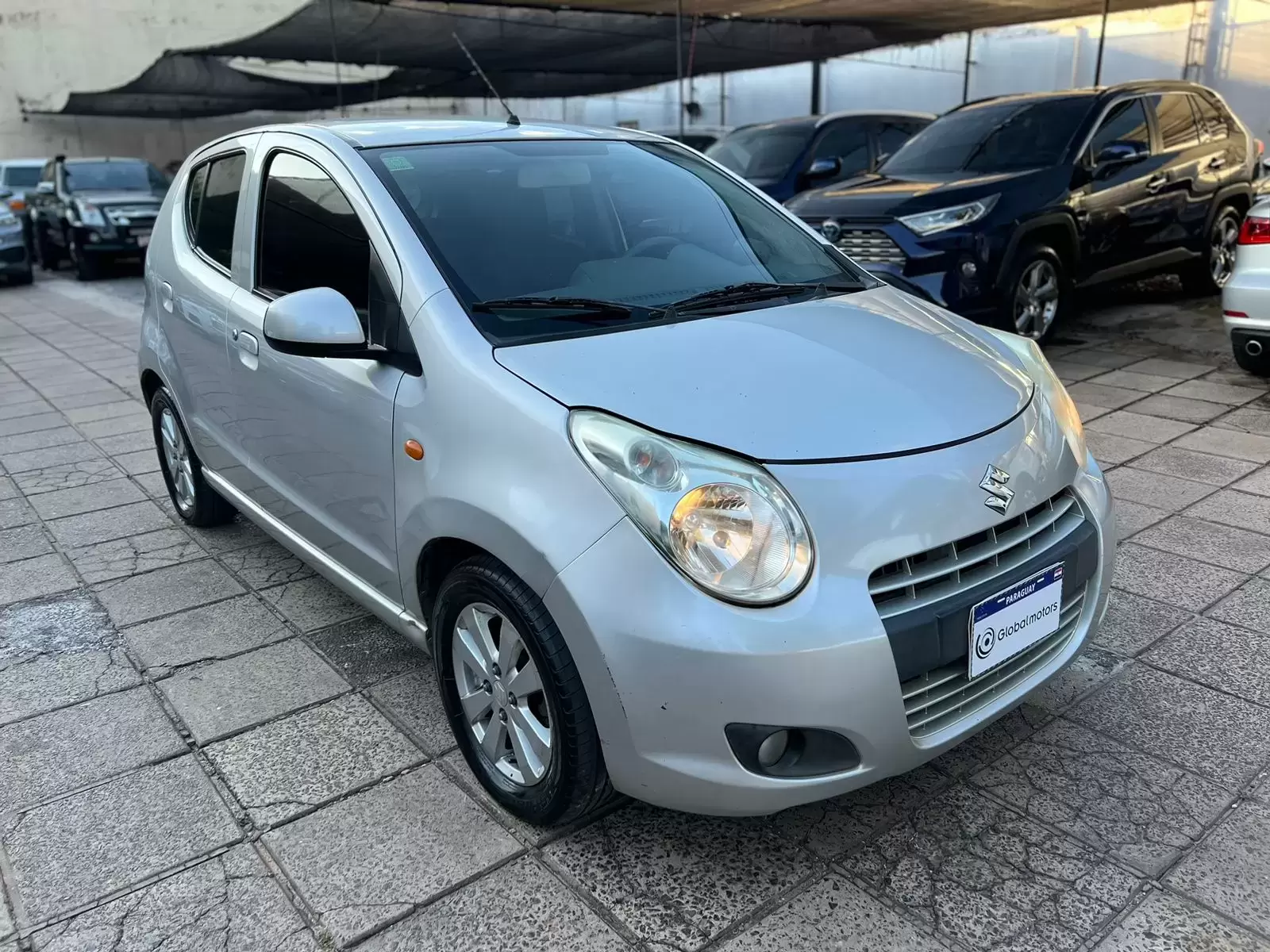 Suzuki Celerio 2015 en Globalmotors: Compacto, económico y eficiente.