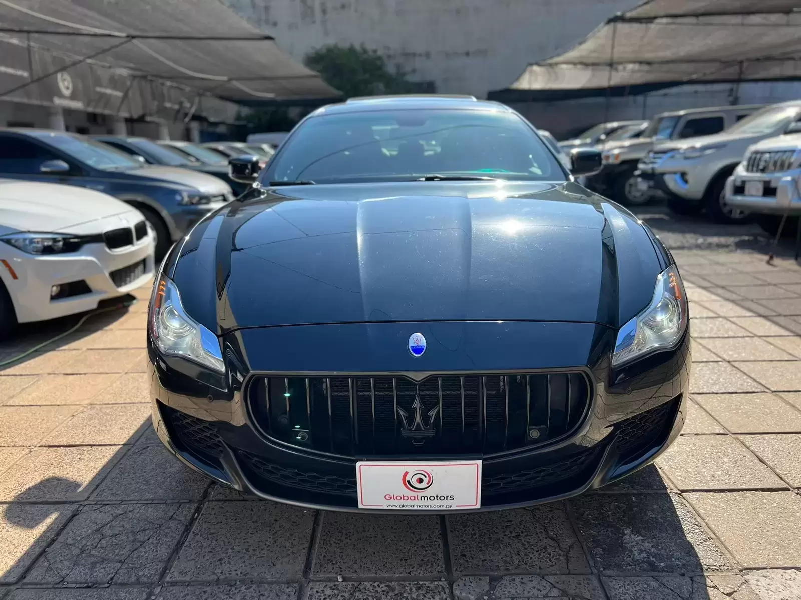 Maserati Quattroporte GTS 2014: Lujo, potencia y sofisticación en un sedán.