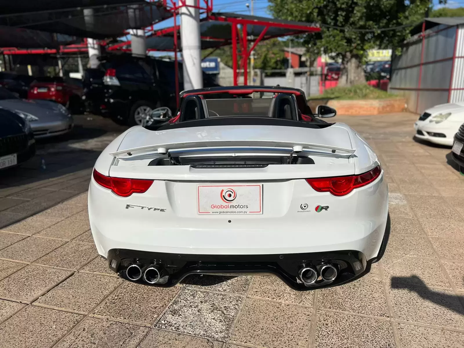 Jaguar F-Type Convertible Full 2014 en Globalmotors: lujo y potencia.