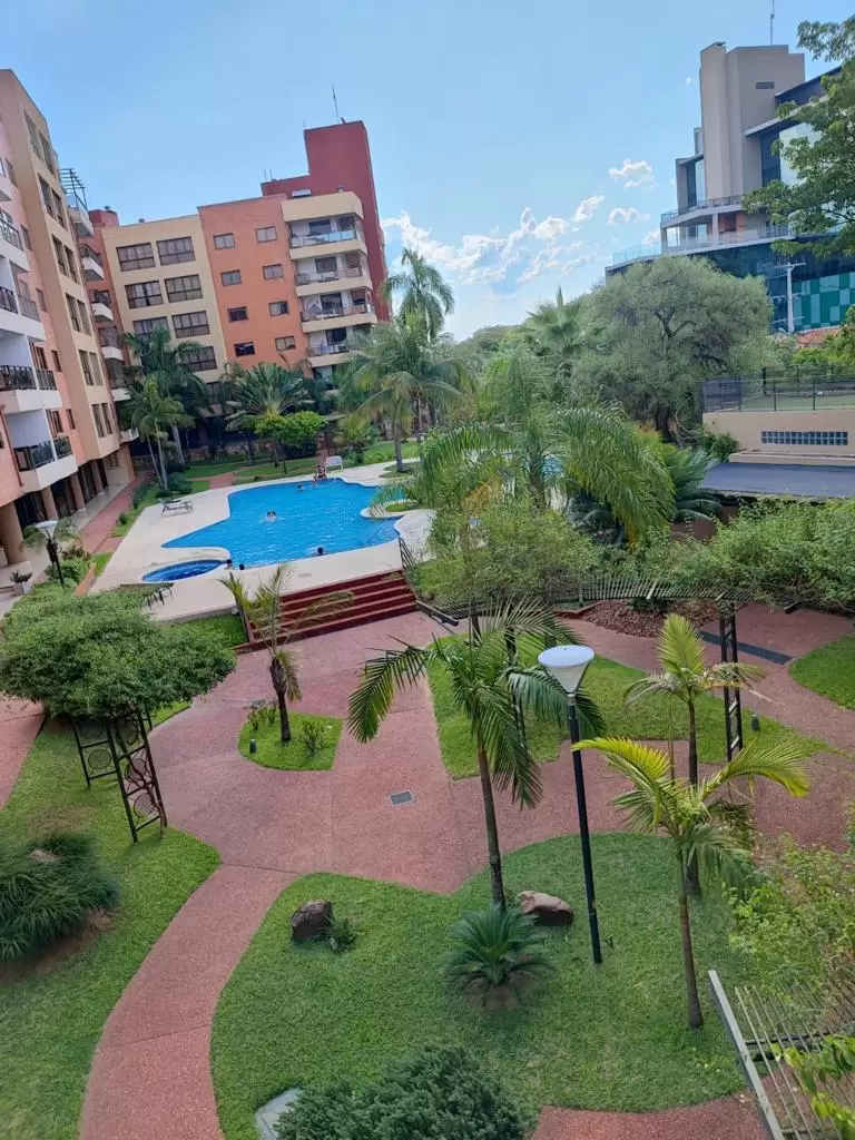 Departamento en Parque Venezuela, 201 m², 3 dormitorios, amenities.