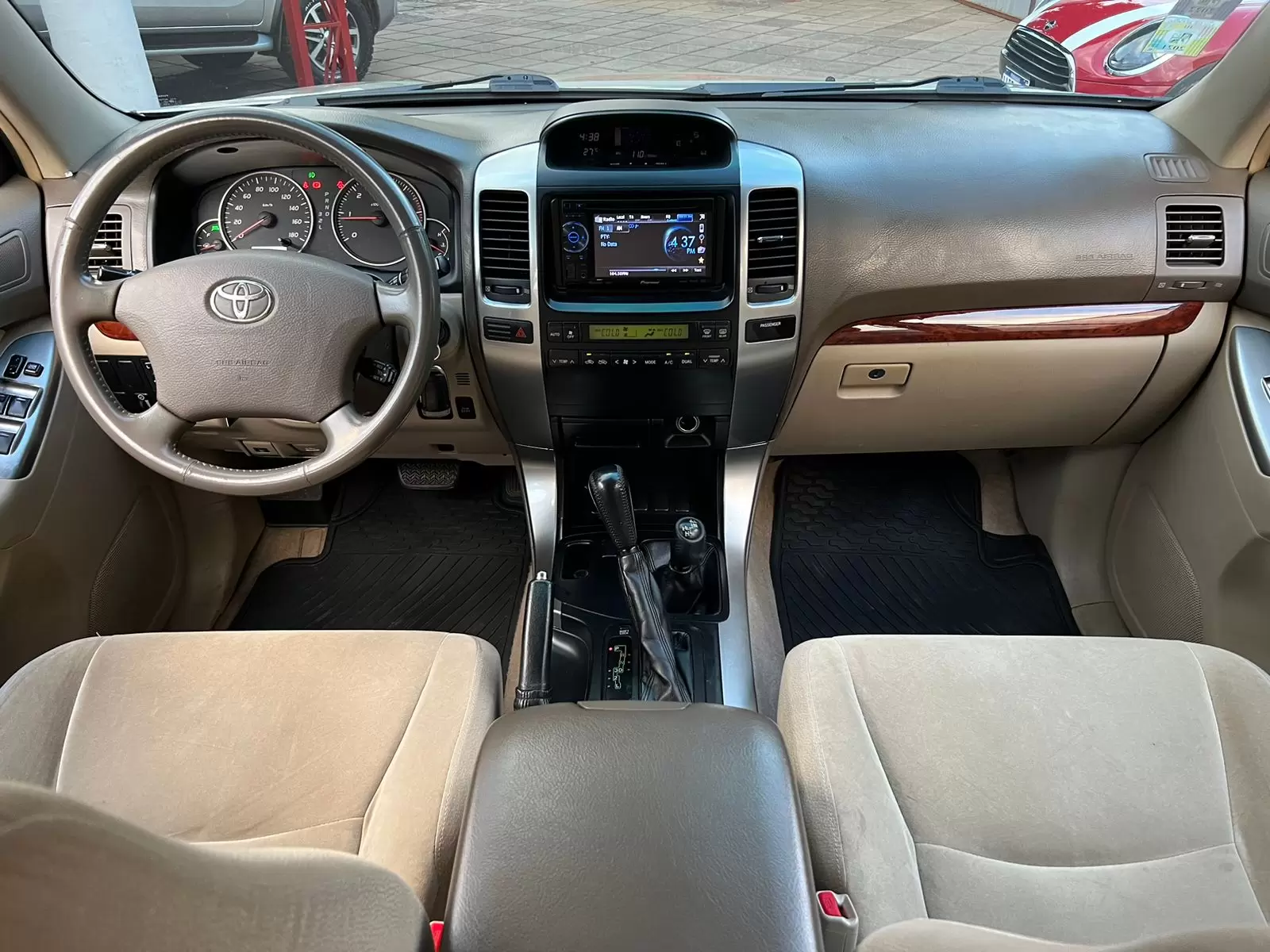 Toyota Prado VX 4×4 2009 en Globalmotors: ¡Descubre la aventura todoterreno!