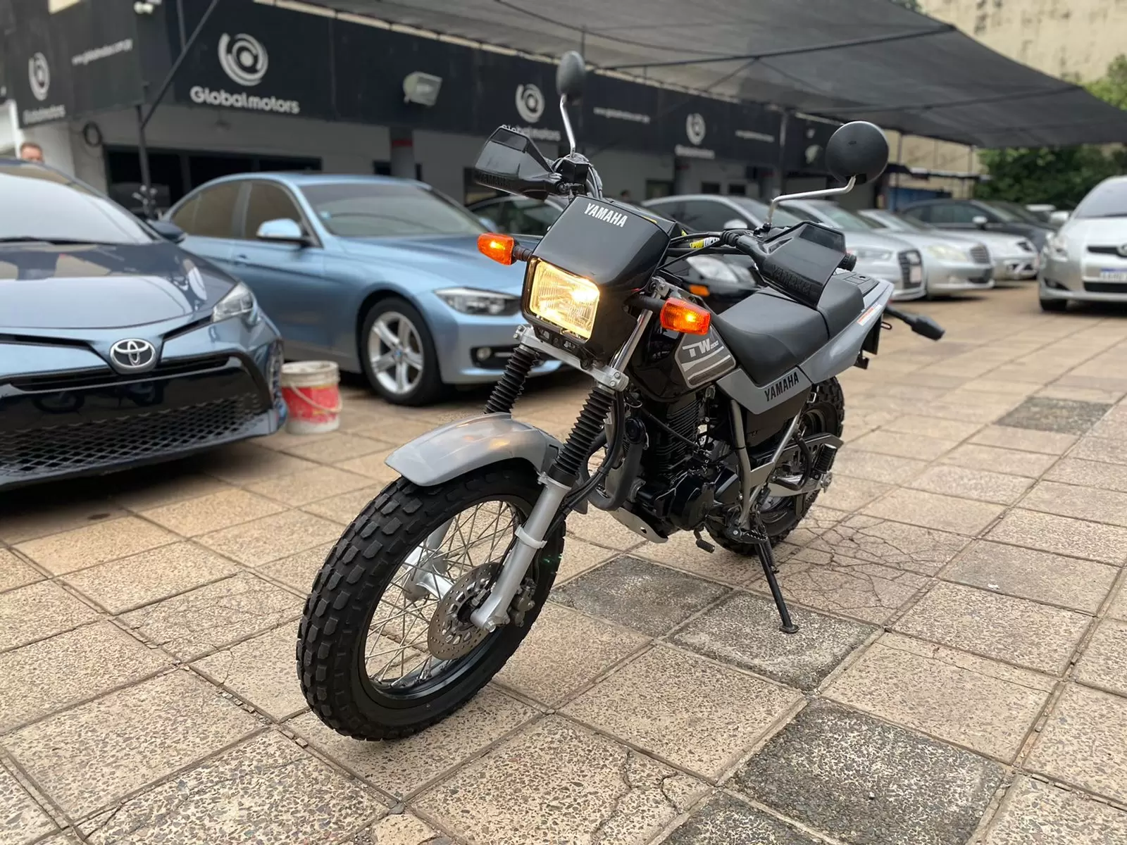 Yamaha TW 200 Dual Sport 2021 en Globalmotors: ¡Conquista cualquier camino!