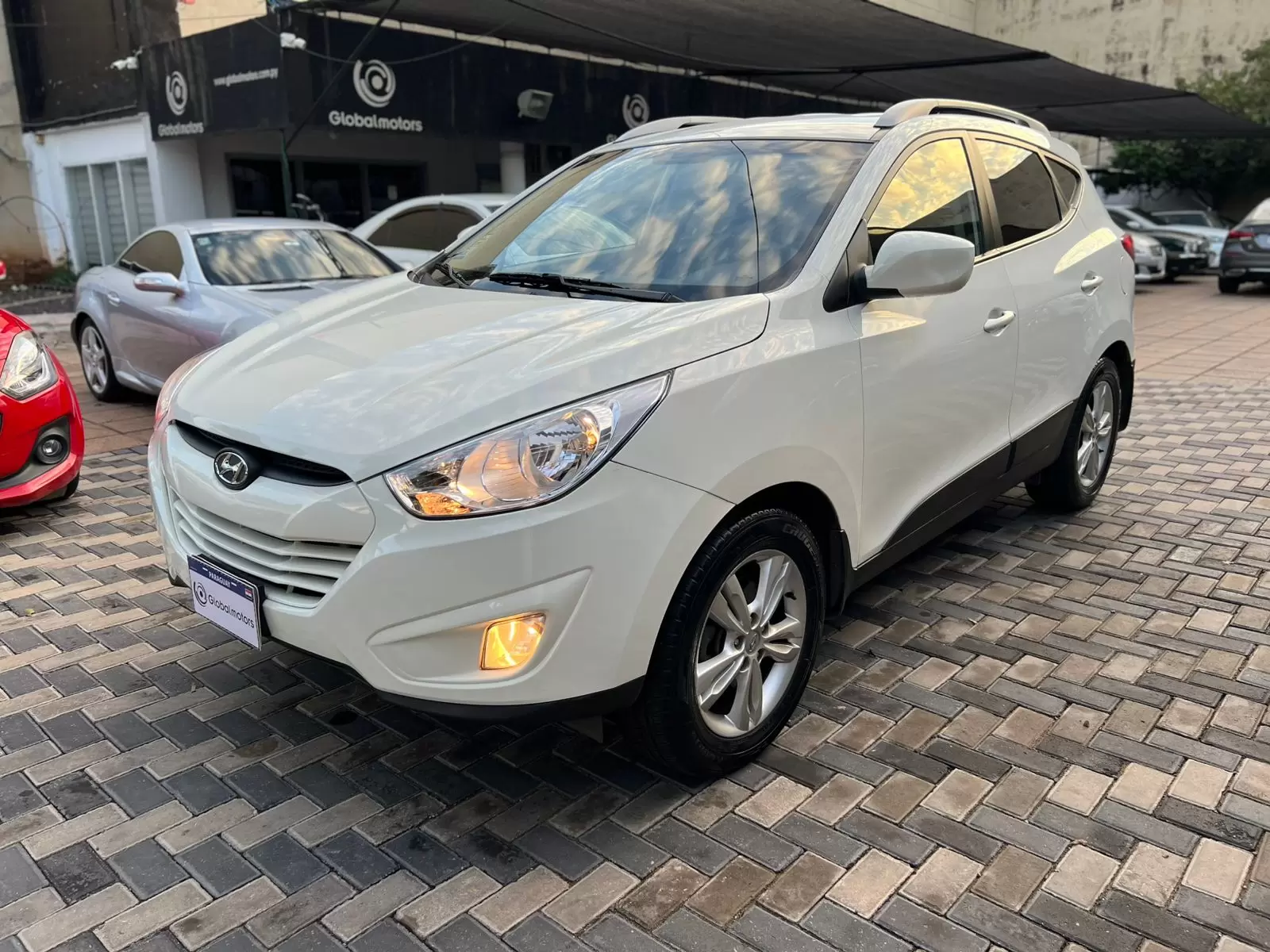 Hyundai Tucson 4×4 2012 en Globalmotors: Robusto y versátil SUV compacto